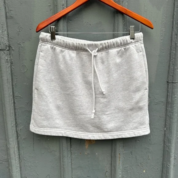 Wilfred Free Grey Terry Fleece Skirt, size M - Picture 3 of 8